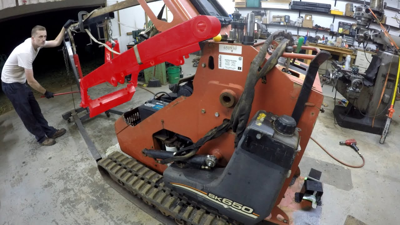 Repairing a worn out boom on a mini skid steer (Ditch Witch SK650)