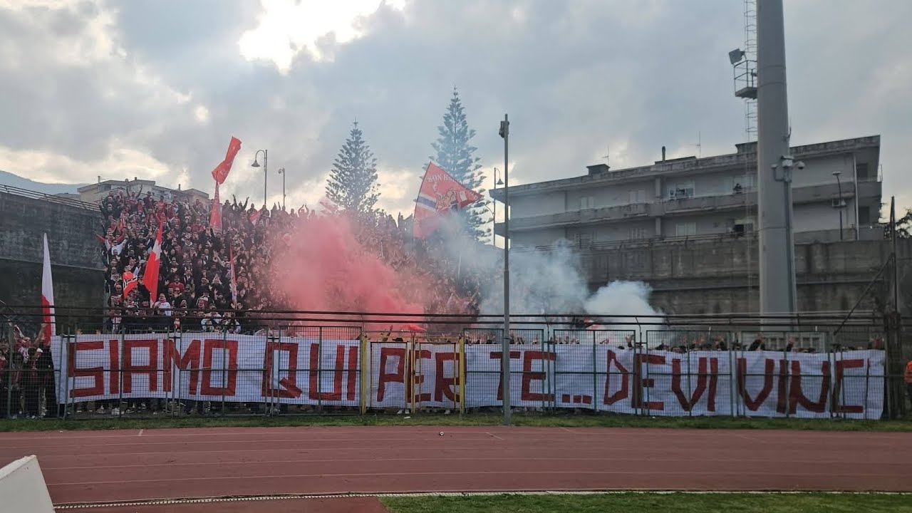 Grande partita !! 😳 Che trasferta dei Ultras Barletta in trasferta contro Paganese , 01/03/2026