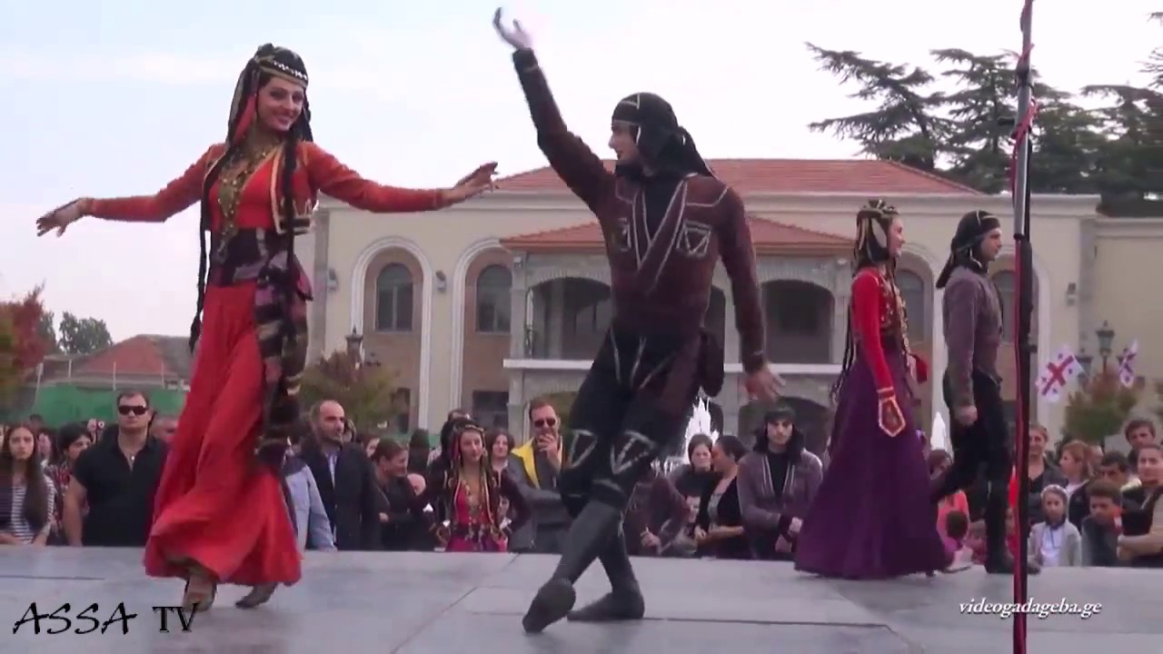 Georgian National Ballet Sukhishvili - Lazuri
