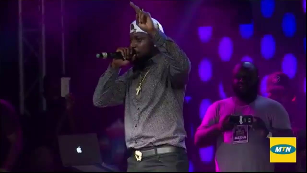 Yaa Pono's impressive performance sets Wave Concert Ablaze