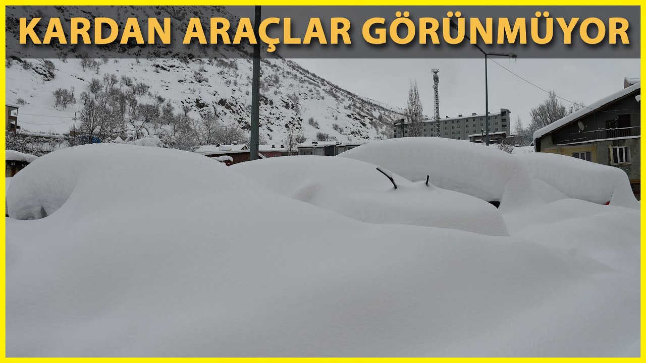 Beyt&uuml;şşebap&rsquo;ta Evler ve Ara&ccedil;lar Kar Altında Kayboldu