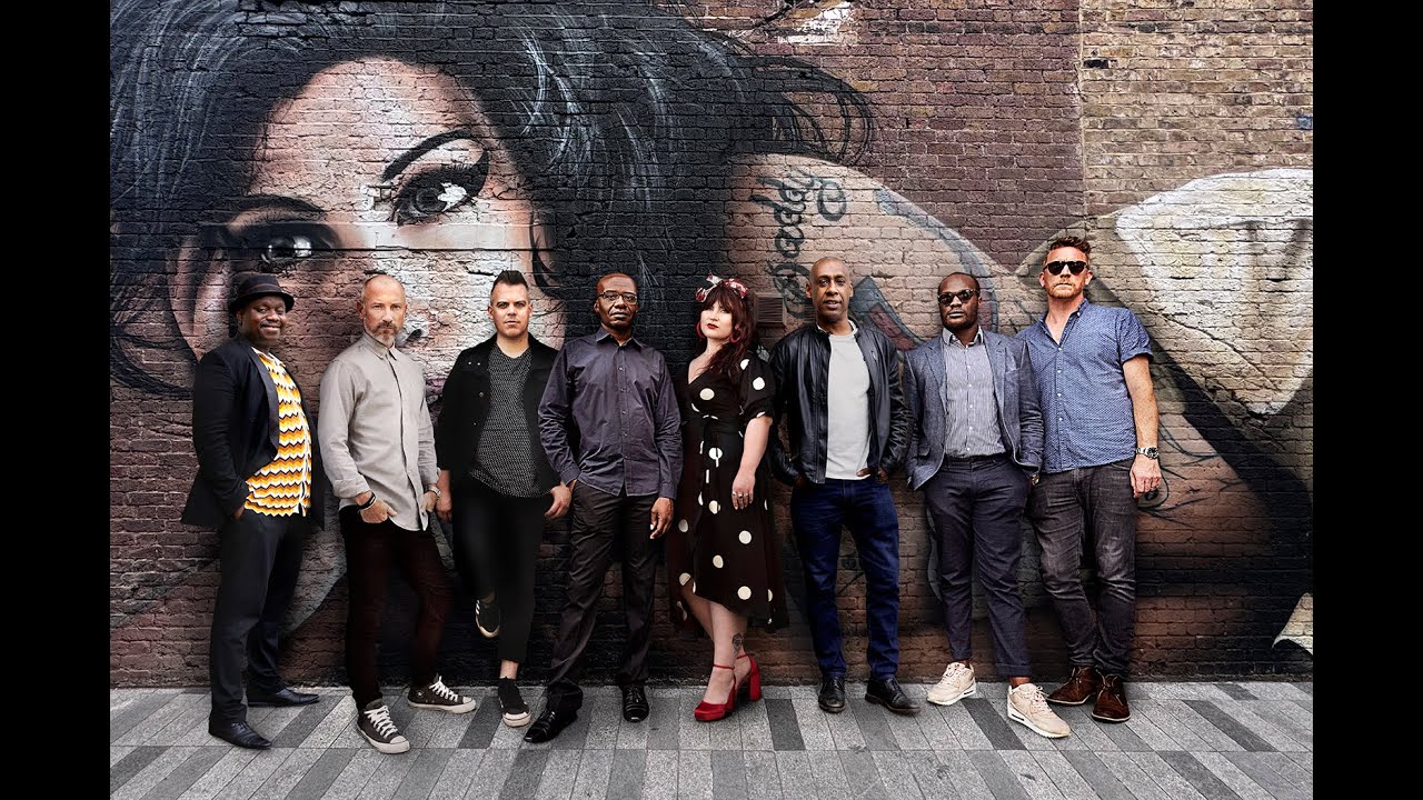 THE AMY WINEHOUSE BAND KOKO 'IM NO GOOD'