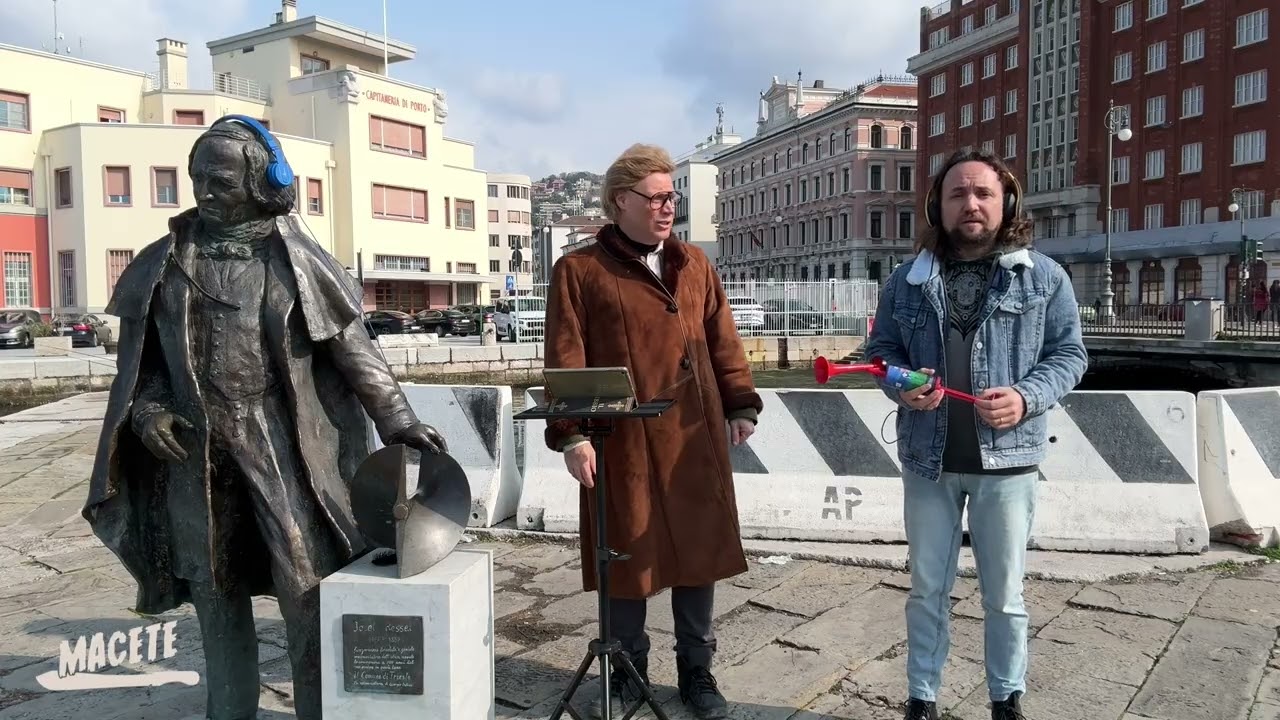 Mike Bongiorno e la pelle di castoro - Maxino vs Ressel