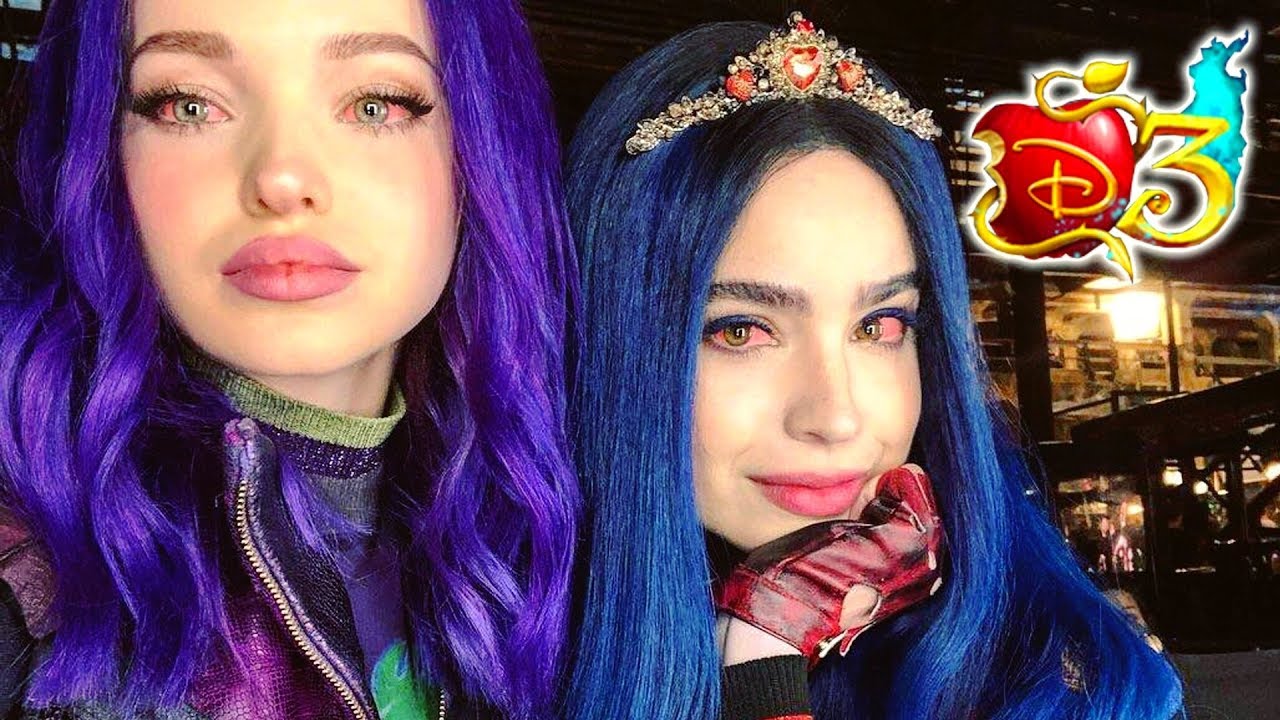 DESCENDANTS 3 🍎 8 Things DISNEY is HIDING FROM YOU !! 🍎 #D3 Deets by VILLY The VILLAIN PRINCESS