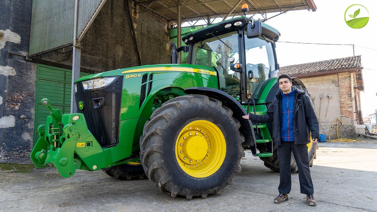 NUOVE GOMME PER IL MIO JOHN DEERE 8R! | Ceat Farmax R70 #theitalianfarmertest