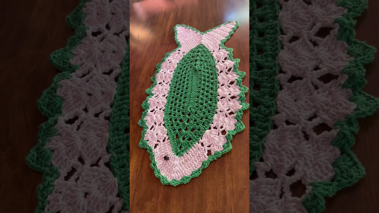 Peixe de Croch&ecirc; Verde e Branco - #Shorts