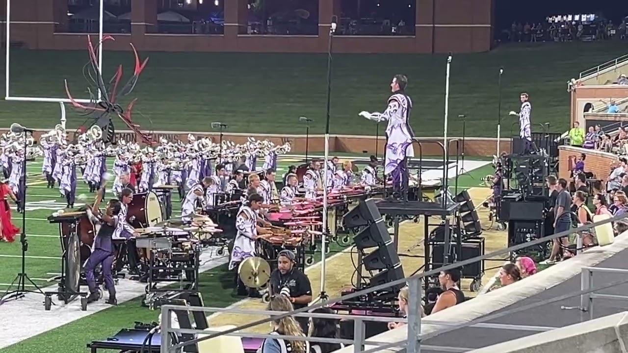 Crown 25 NightBEAT front ensemble focus
