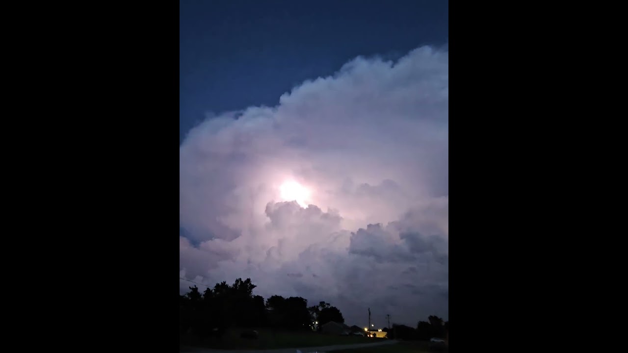 Another #stormy night. #Thunderbolt #metal #rock #weather #lightening #crazyclouds #stormseason2025