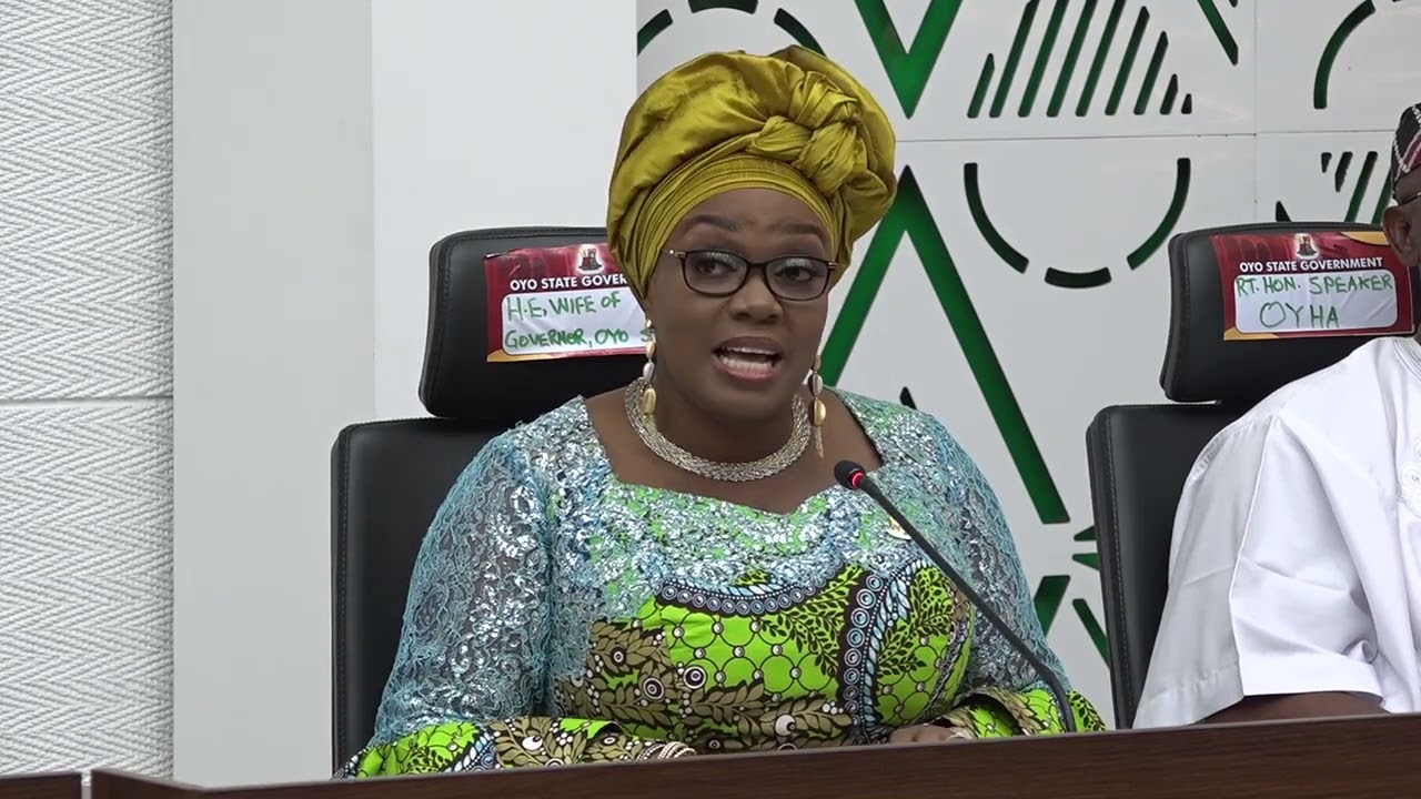 WIFE OF OYO GOVERNOR VISITS GOVERNOR MAKINDE ON GBV