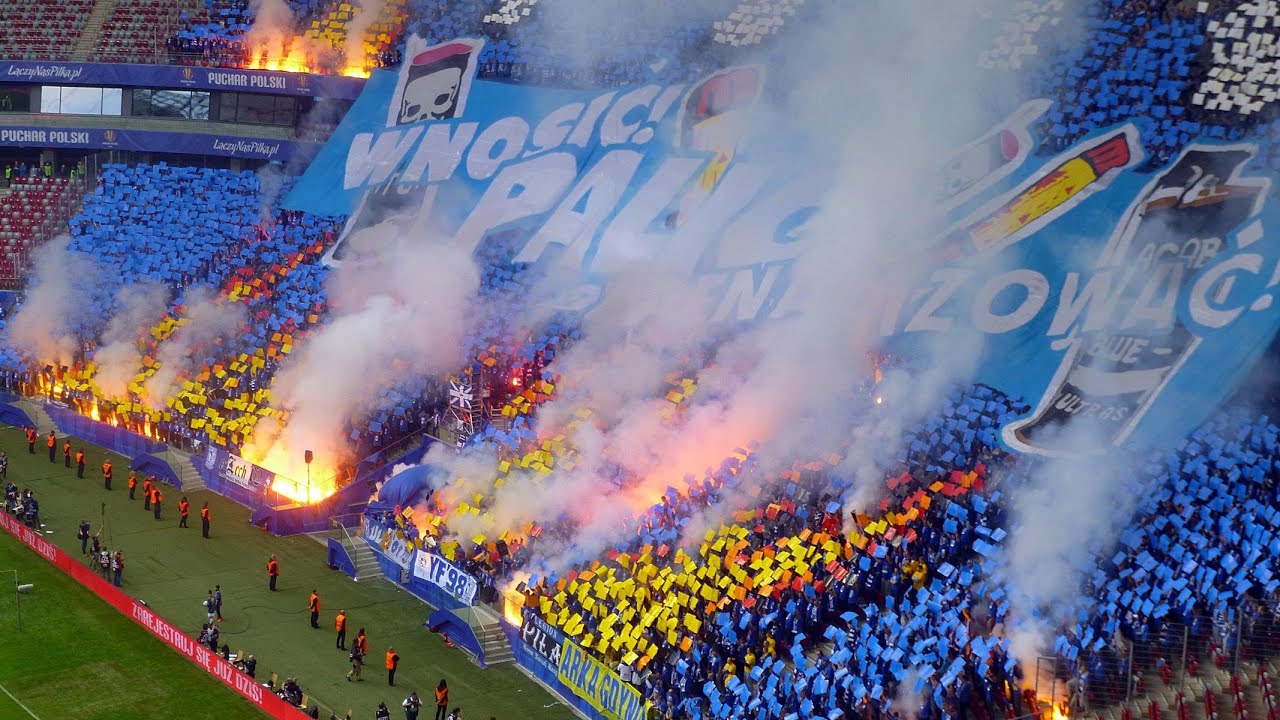 Lech Poznań 1:2 Legia Warszawa 02.05.2015 Corteo, Tifo, Pyro