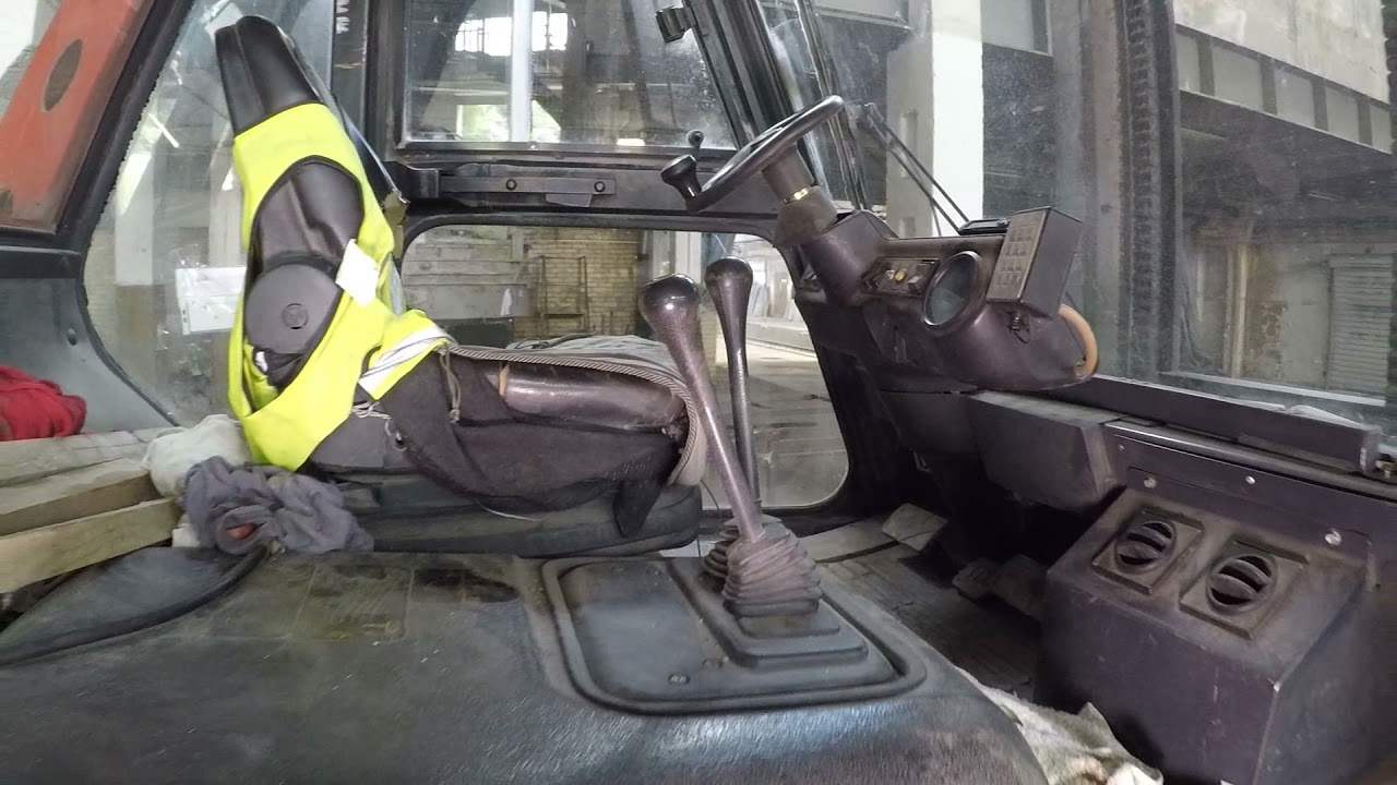 Zakład produkcyjny z wyposażeniem - Urbex PKR