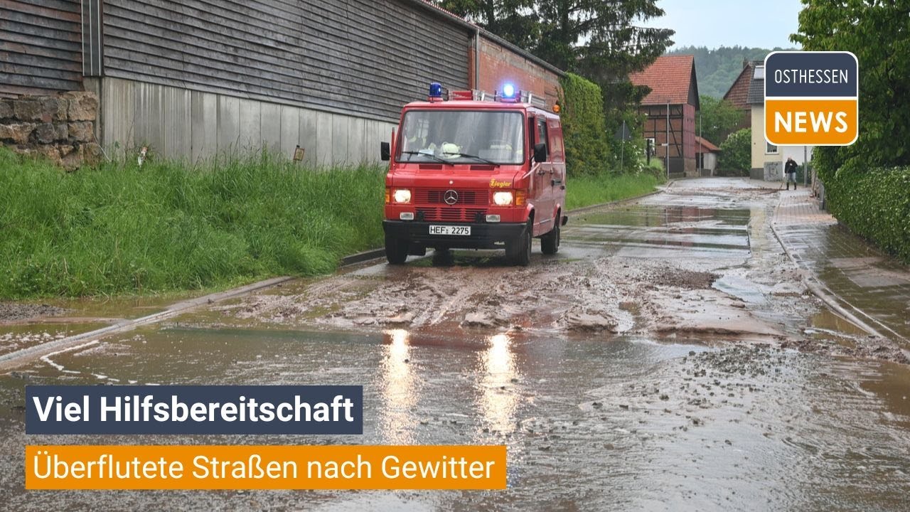 CORNBERG: &Uuml;berflutete Stra&szlig;en nach Gewitter - viel Hilfsbereitschaft