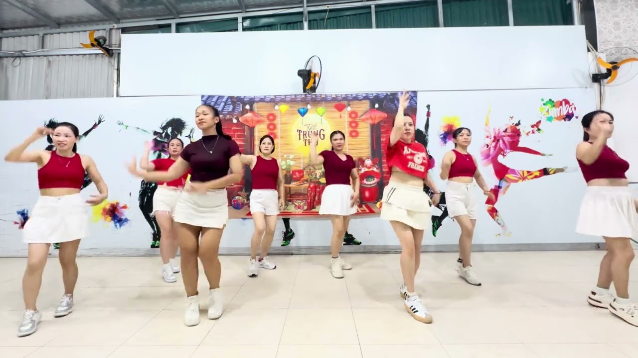 CUNG TRĂNG | ZUMBA DANCE | COVER TRANG EX | THƯƠNG ZUMBA