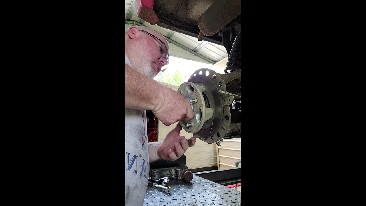 Yamaha Viking rear diff seal replacement