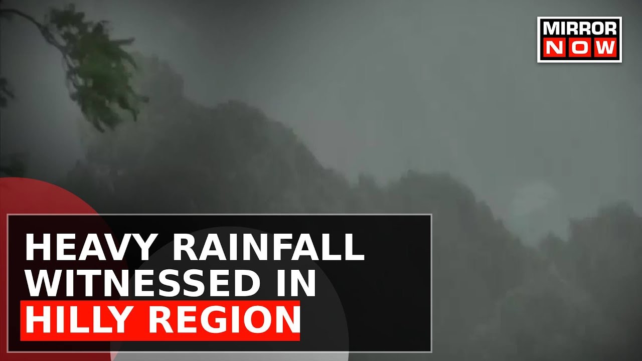 Jammu-Srinagar Highway Shut Due To Heavy Rain; Hundreds Of Vehicles Stranded | Latest News