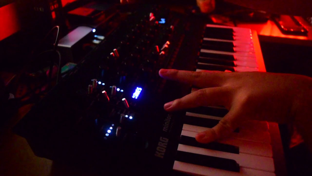 Korg Minilogue XD - Cinematic Ambient demo - "Orange Fugue"