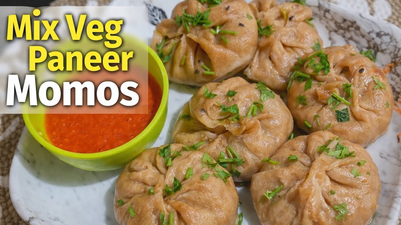 गेहूं के आटे से बने सॉफ्ट मिक्स वेज पनीर मोमोज | Healthy Wheat Momos Recipe