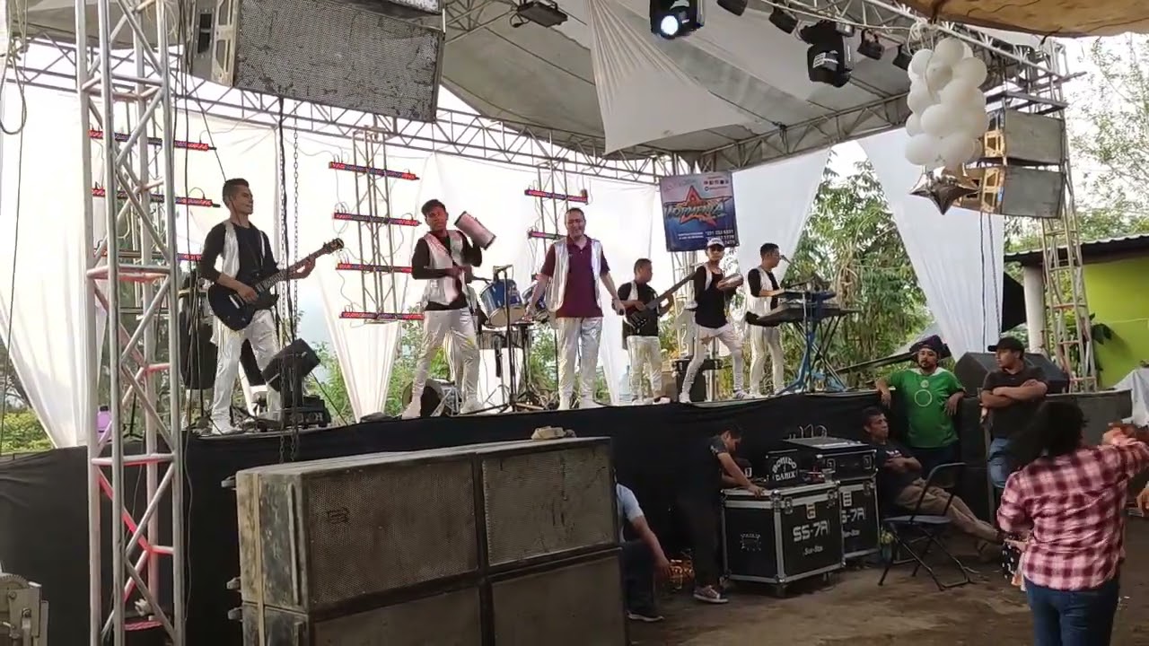 Chikos Tormenta - El Final de Nuestra Historia EN VIVO