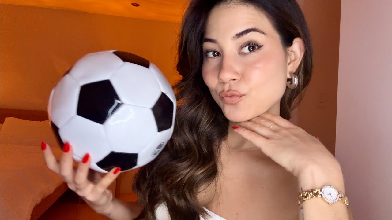 ASMR for football | Soccer fans Q&A ⚽️ Whispers, tapping and soft spoken 