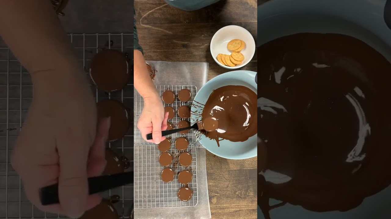 2 Ingredient No Bake Andes Thin Mint Cookies #thinmintcookies #2ingredients #christmascookie #nobake