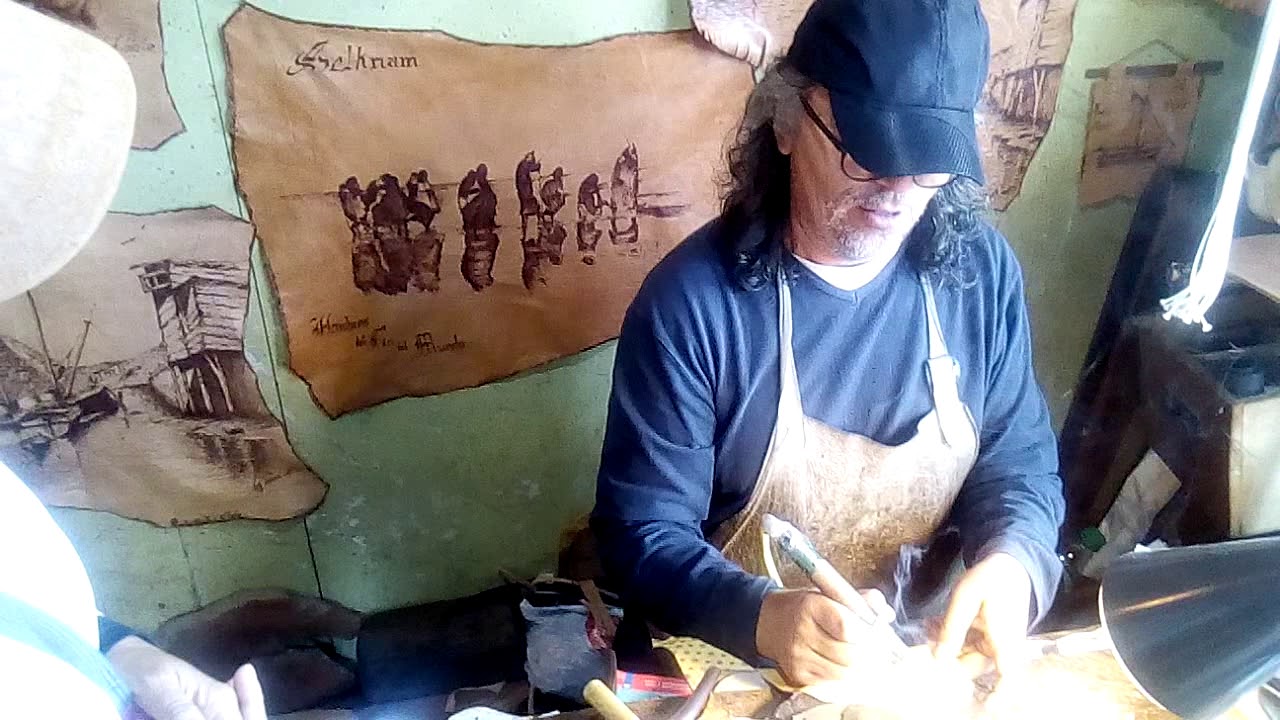 Pirografia en cuero de puerto Montt