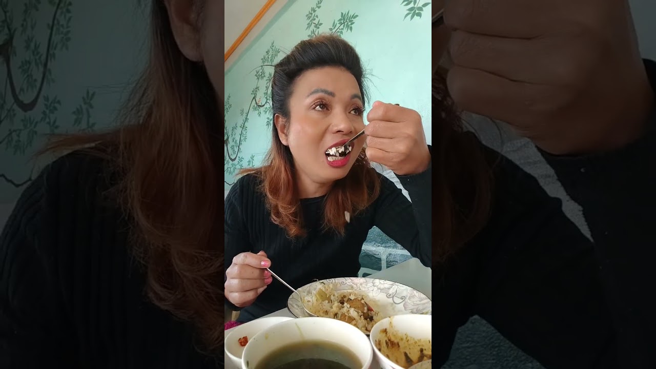 Khaile Jahau Restaurant kanan vengah chaw te rawn ei lek puk2 e..😋😋