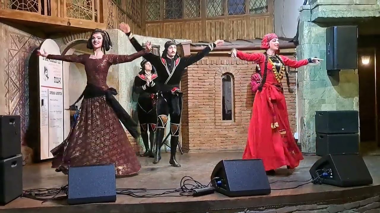 Georgian dance. Tbilisi Georgia restaurant