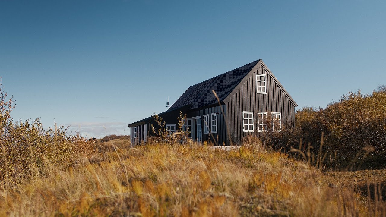 H&uacute;srum Black House // Iceland