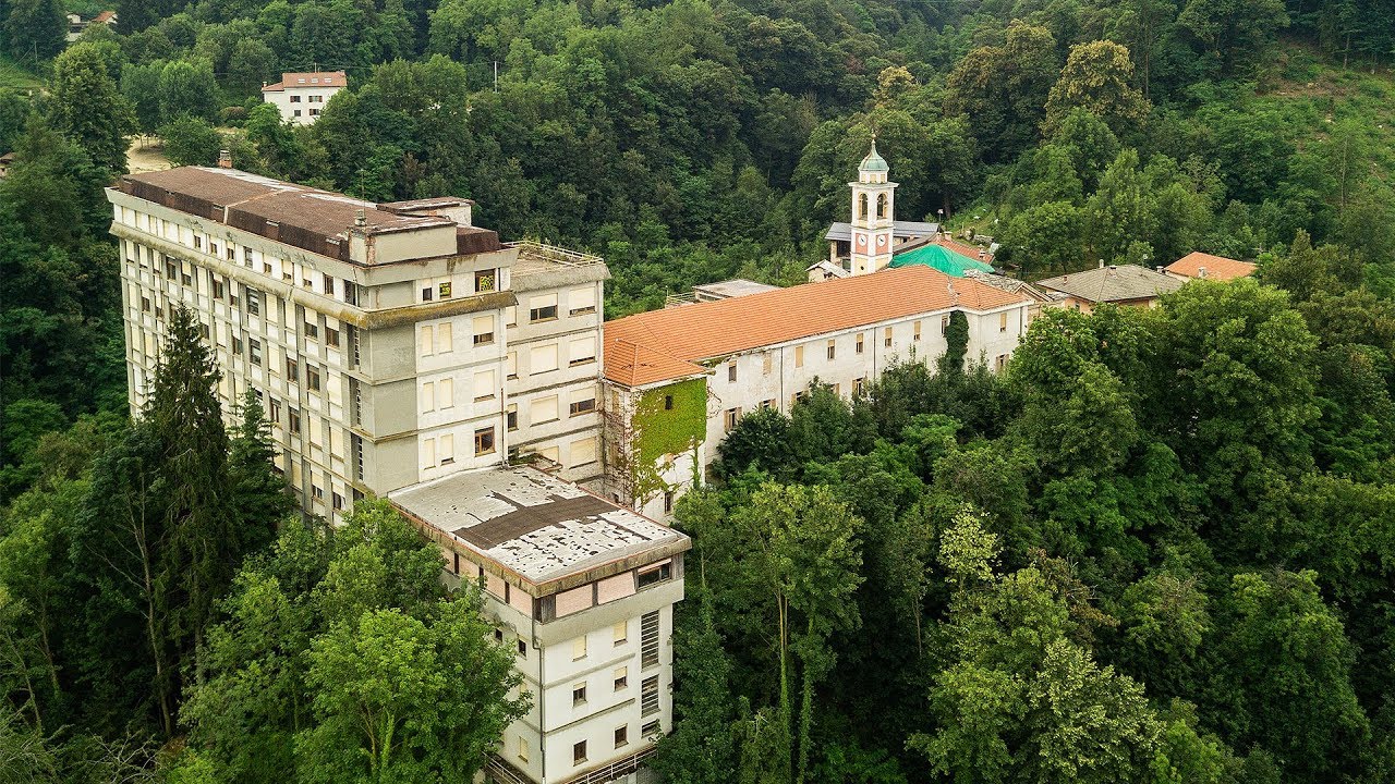MASSIVE Forgotten Catholic School Abandoned In Italian Hills - Urbex Lost Places Italy | Episode 8