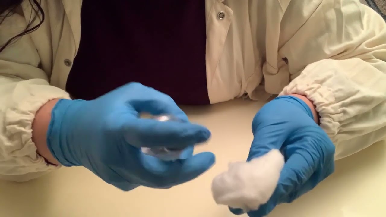 Estrazione porro e controllo nei dalla dermatologa | ASMR ITA