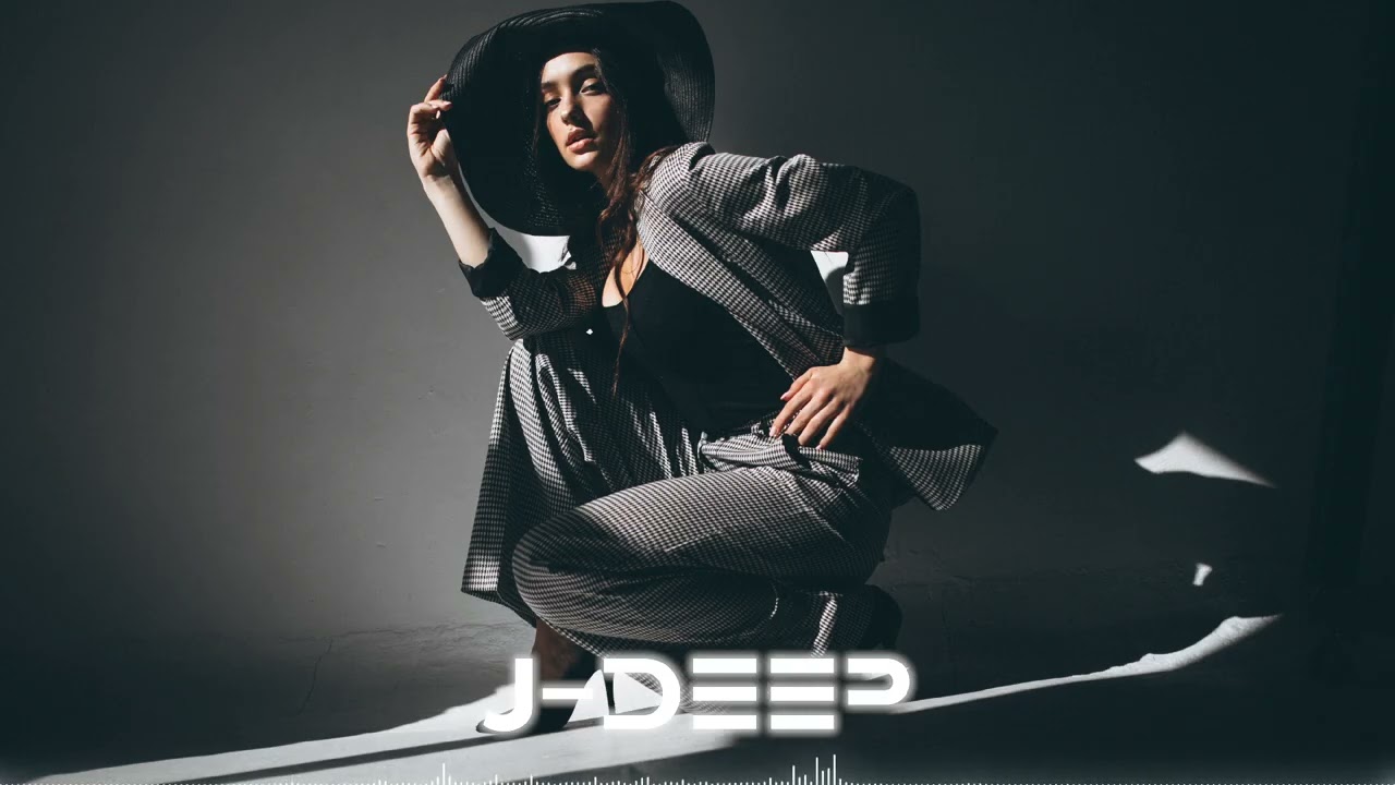 Midnight Drive – Deep House