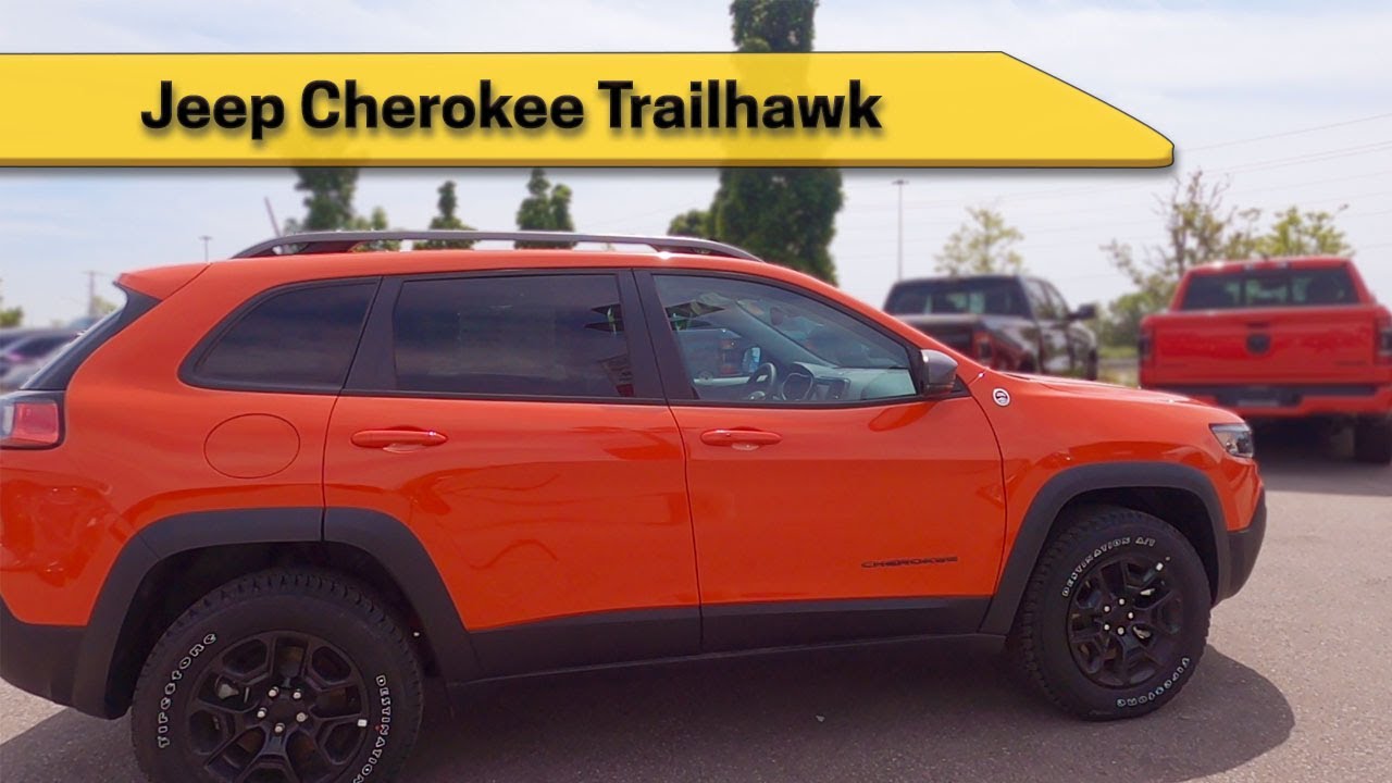 2021 Jeep Cherokee Trailhawk Elite | A look at the vehicle spacing, cargo dimensions and more!