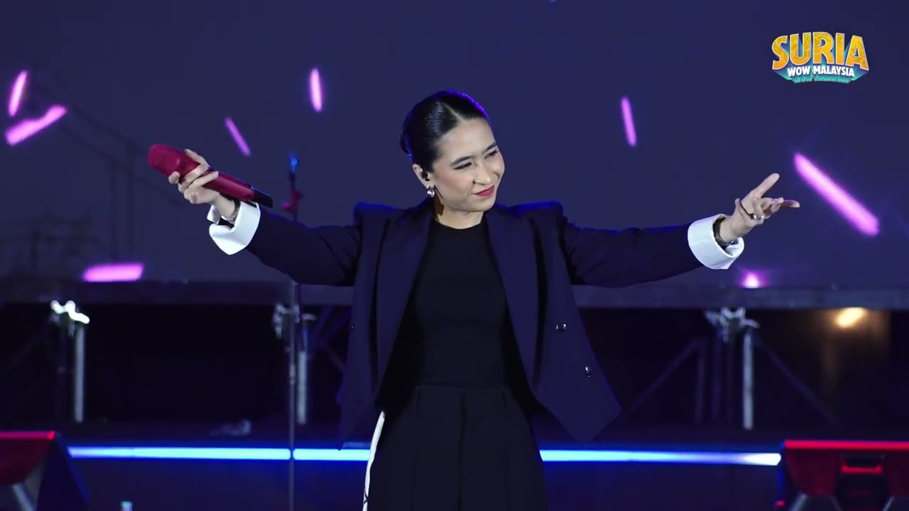 Sepi Sekuntum Mawar Merah - Ara Johari (LIVE) | SURIA WOW MALAYSIA