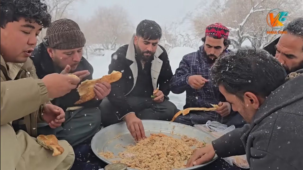 بلاخره لاندی پلو ما آماده شد - به چای صبح لاندی پلو‌خوردیم