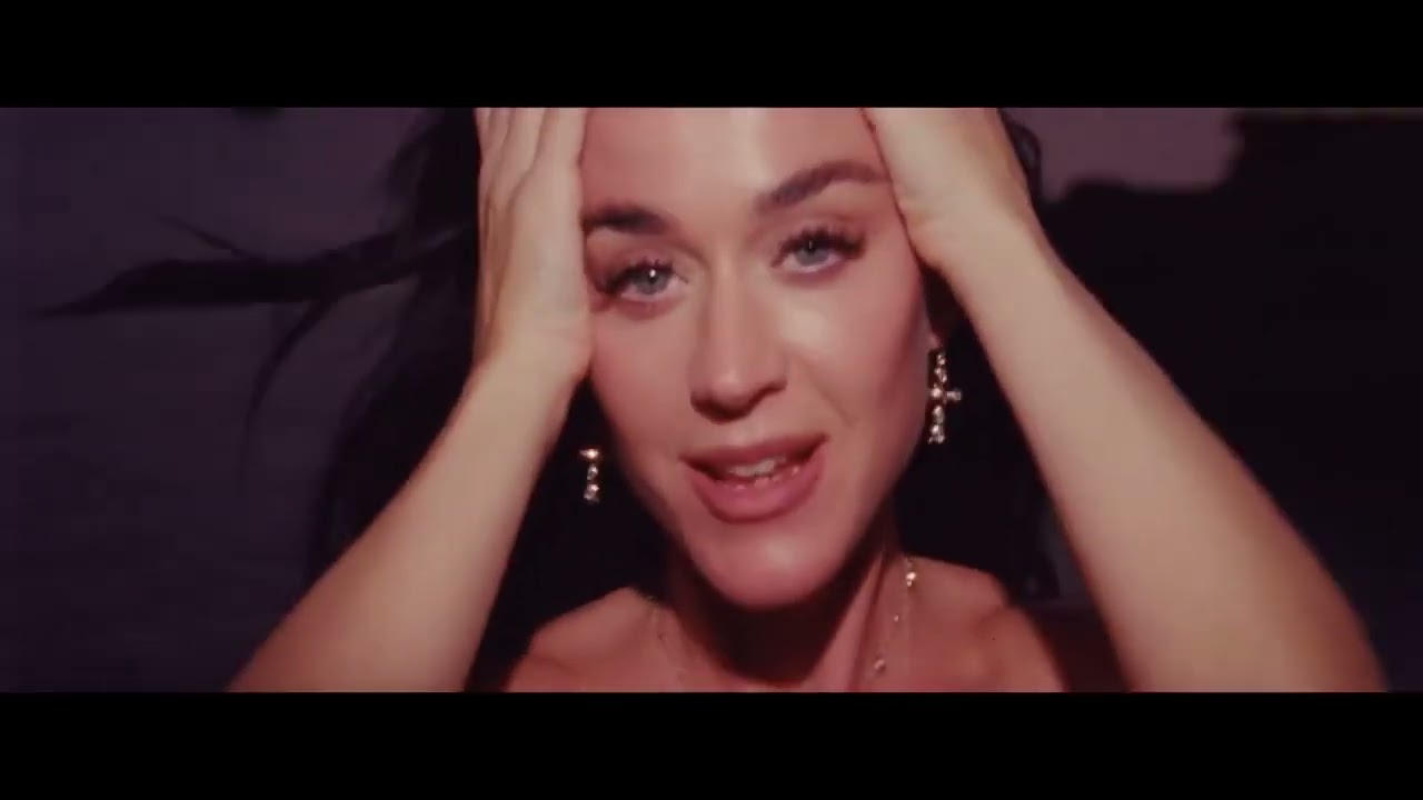 Reversed Music Videos #445: Katy Perry - LIFETIMES (Reversed)
