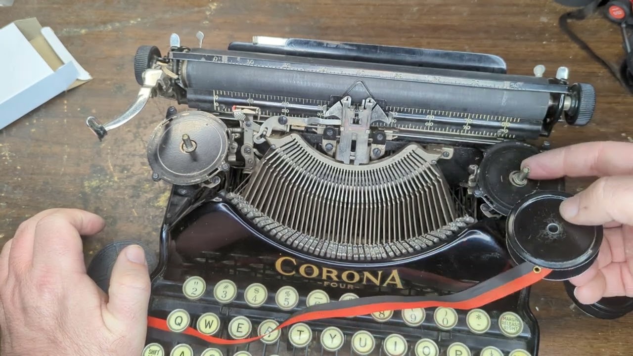 Ribbon replacement on Corona 4 typewriter