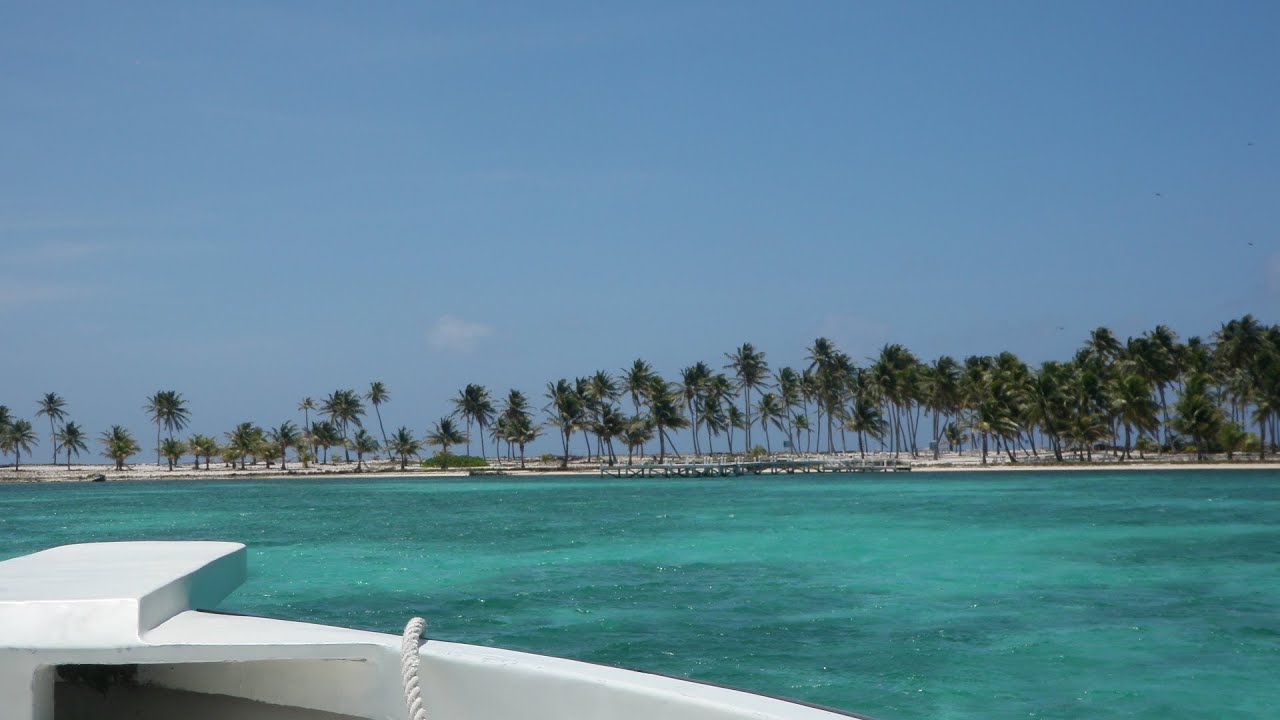 Diving Belize - A week at Turneffe Atoll.  Blackbird Caye Resort
