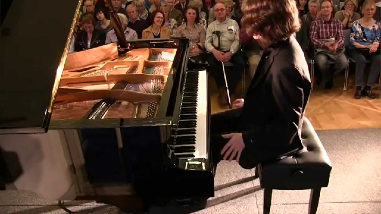 Leonid Egorov • LEFC News 7.5.14 • Junge Meister der Klassik