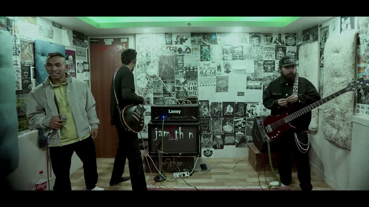 Strangle live at jamsthan studios
