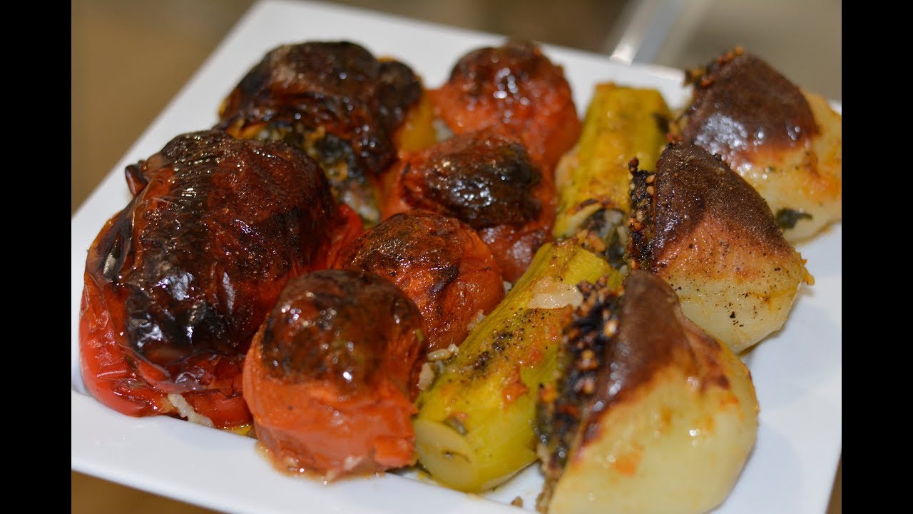 Mahshi - Libyan stuffed peppers / vegetables فلفل محشي ليبي