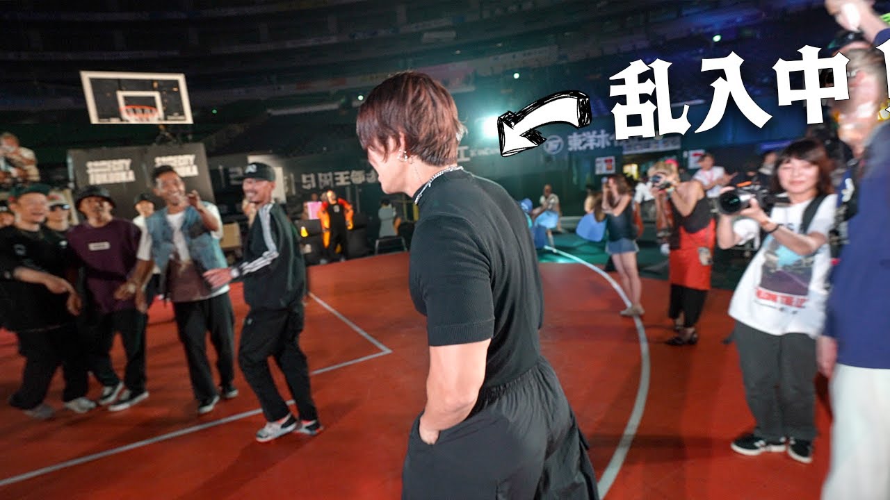 2万人集まるミュージックフェスに乱入！凸撃ダンスしたら超カオス状態に。。