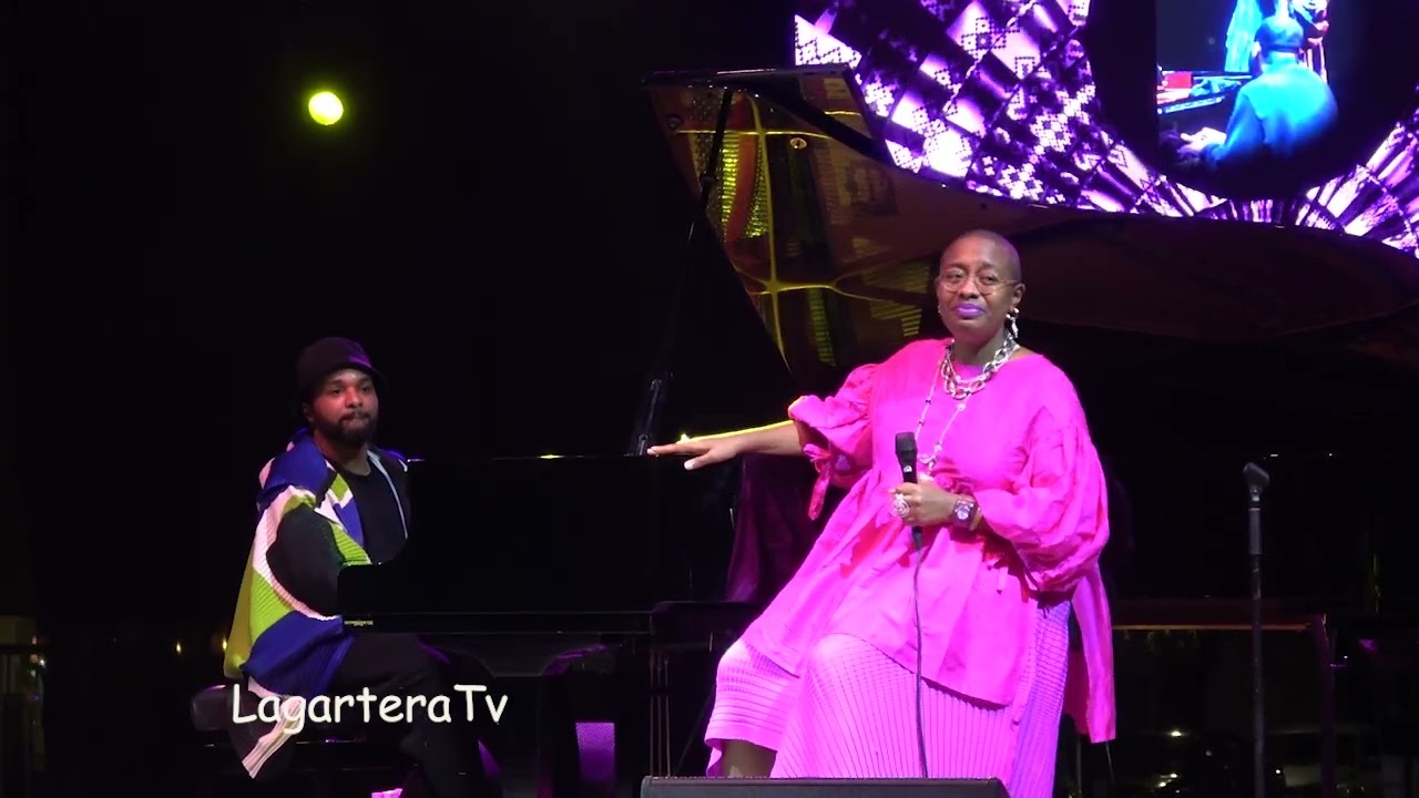 Jazz Talavera Cecile Mclorin Salvant – Flor de Lis