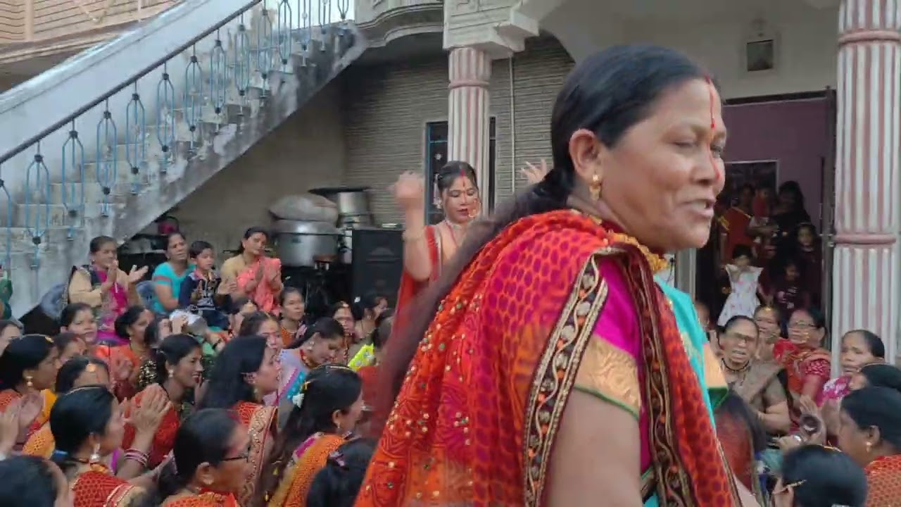 #कहीं नजर ना आया ओ कन्हैया आज चोरी चोरी सुंदर सा भजन#हमारी प्यारी सी बहु रानी के साथ 🙏🙏🙏