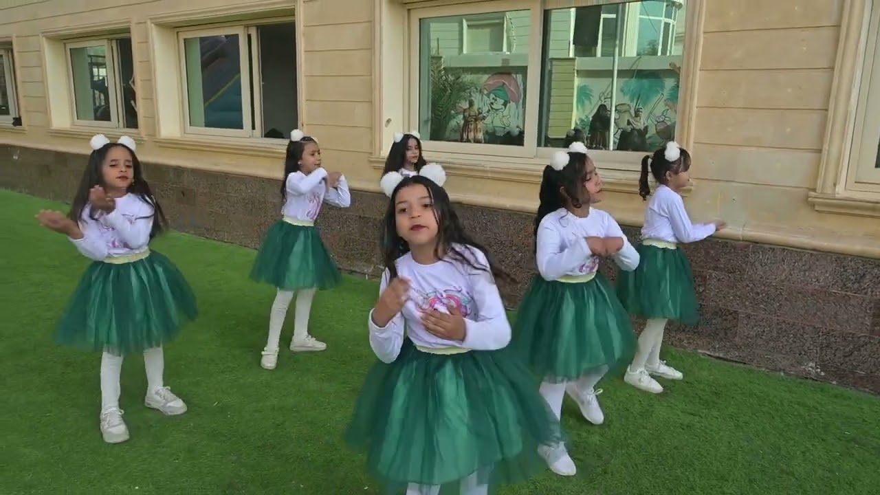 أطفال تشدو الالحان ❤️ استعراض الجميع يبحث عنه