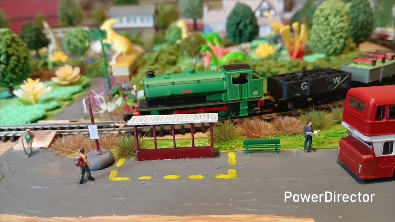 My First N Gauge Model Train Fun Setup