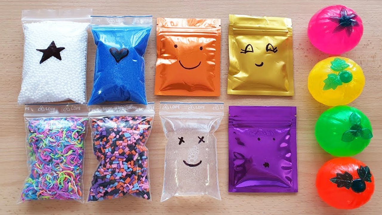 Making Relaxing Slime With Bags and Water Stress Balls