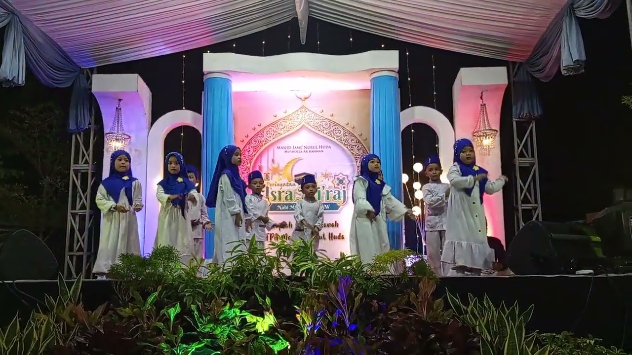 Tarian Kun Anta , @TPA Nurul Huda #memperingati hari isra mi'raj...