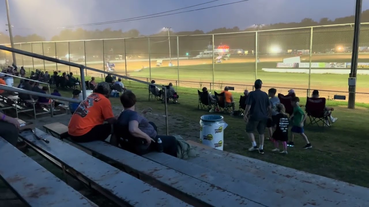 Michael’s Mercer Raceway 305 Sprint Car Feature 8-16-25