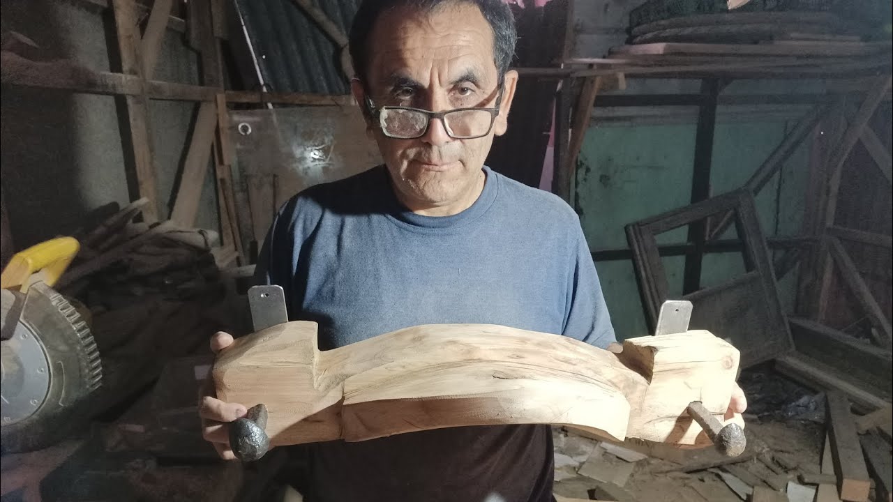 Como hacer un perchero con un yugo de buey de madera/colgador de madera #madera #manualidades