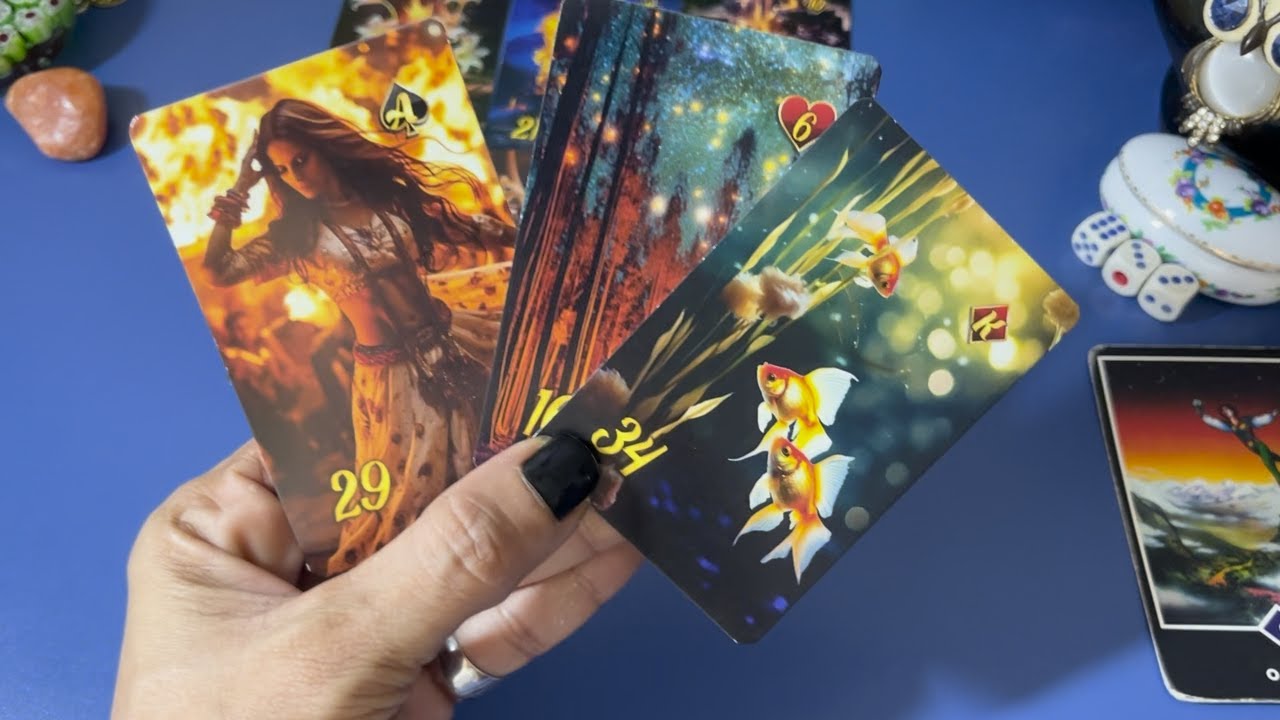⭐🔥COMO estão os PENSAMENTOS e os 💗SENTIMENTOS dele(a) em relação a MIM?🔮 | TAROT E CARTAS CIGANAS